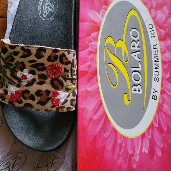 Sandals - Picture 3 of 4